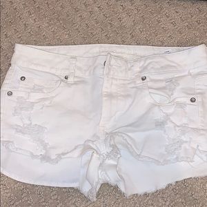 white jean shorts